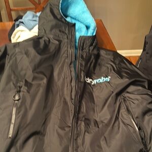 Black Dryrobe with Blue Lining medium, new no tags